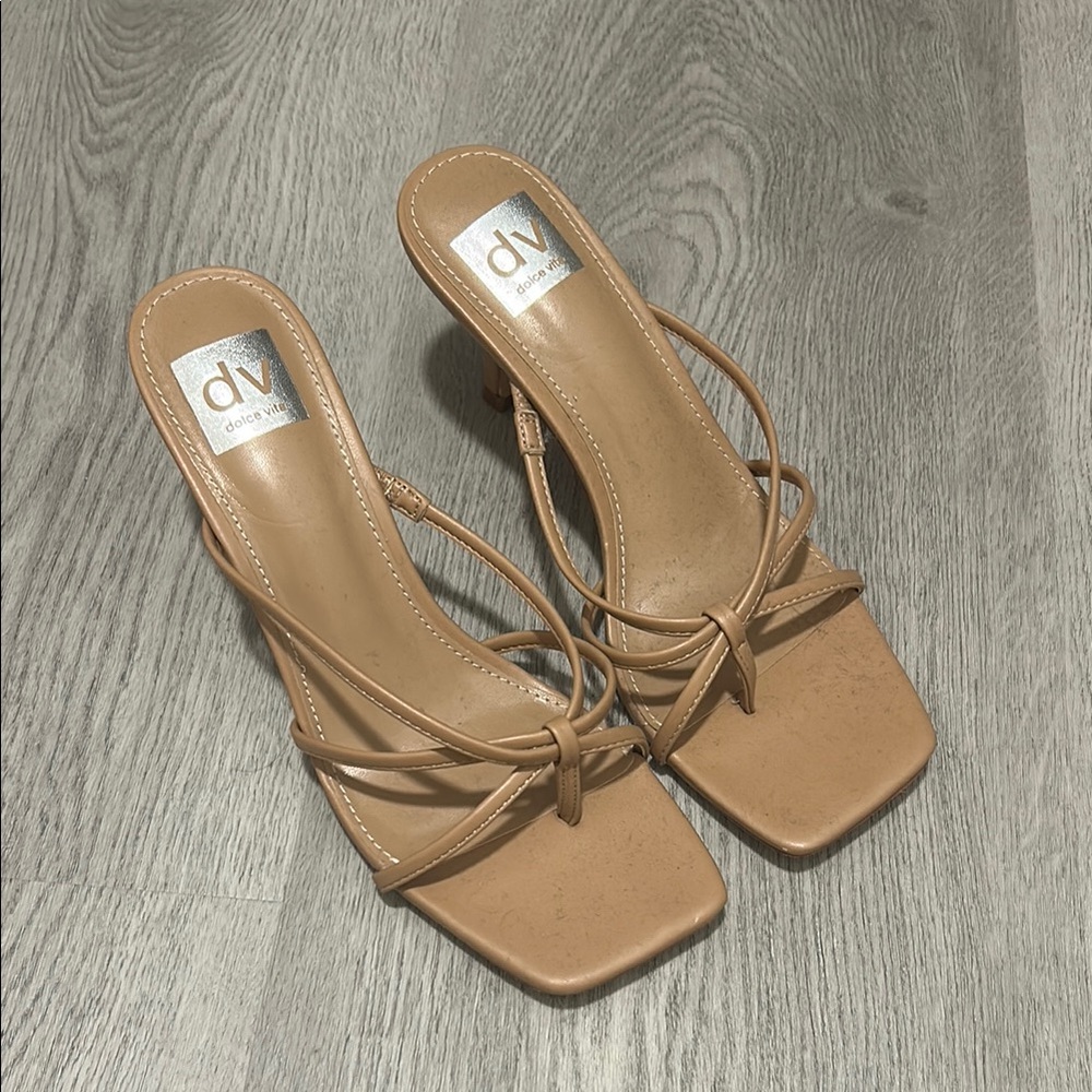 Dolce vita nude heels
